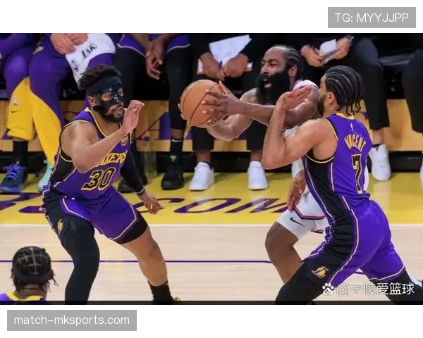 太阳NBA杯112比100击败国王 首节41比16攻势奠定胜局